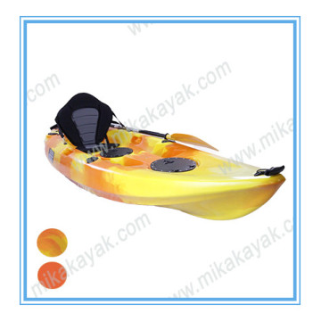 Une personne s&#39;asseoir sur le dessus Pêche professionnelle Touring Speed ​​Boat Kayak